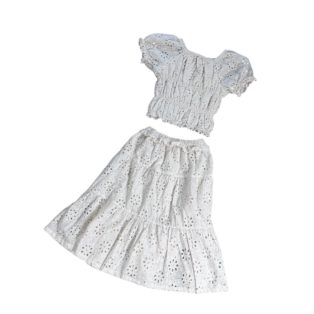 Jessica Simpson Women White Eyelet 2 Piece Set Smocked Top Tiered Skirt MD062JS‎